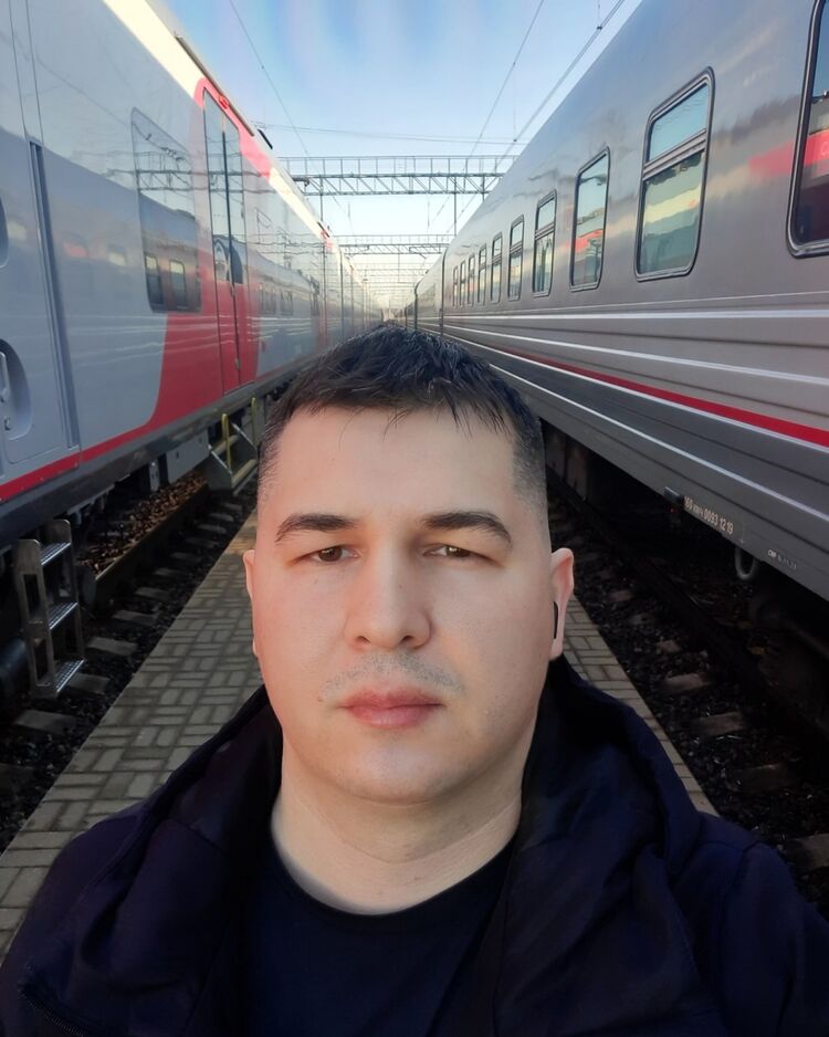  52080741  Ruslan, 35 ,    