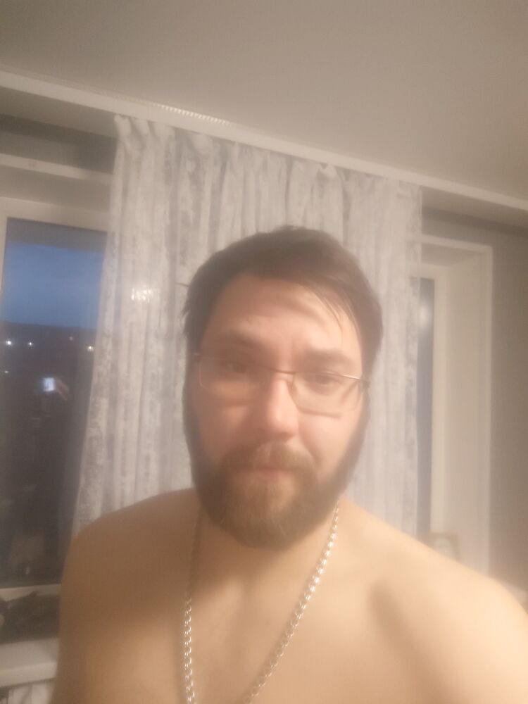  44976261  , 28 ,    