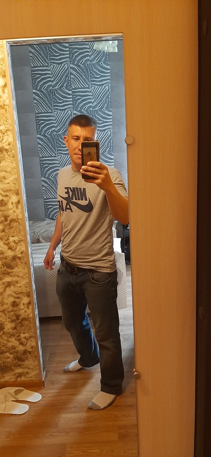  28379371  , 35 ,    
