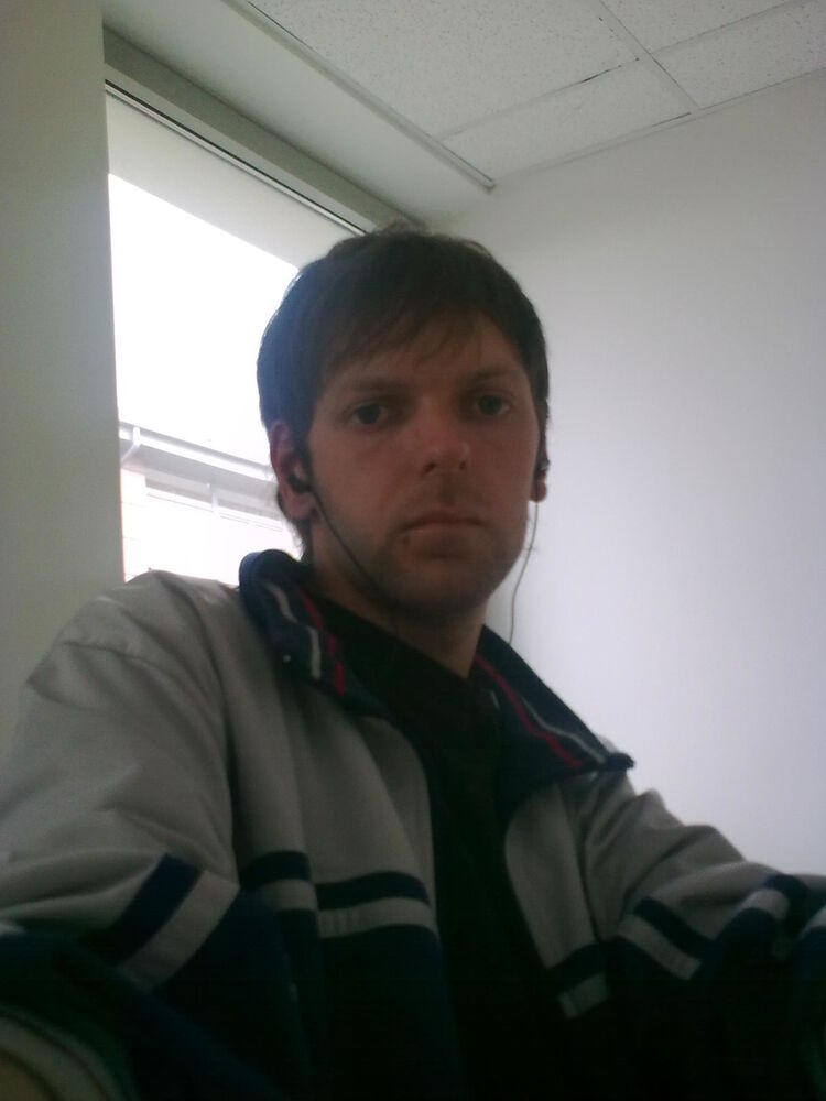  ,   Petro, 41 ,     , c 