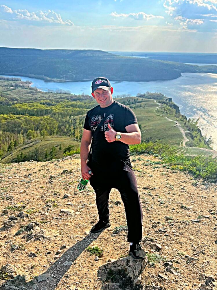  ,   Vladimir, 30 ,   ,   , c , 