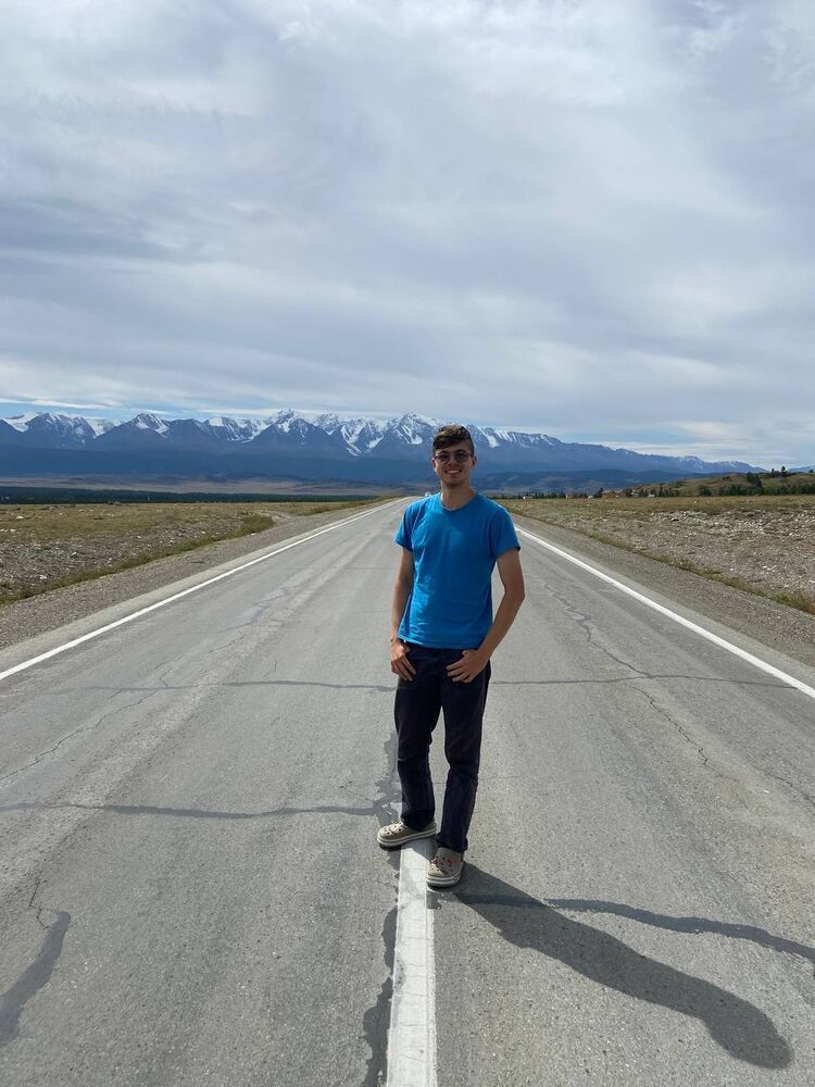  54704731  Nikita, 22 ,    -