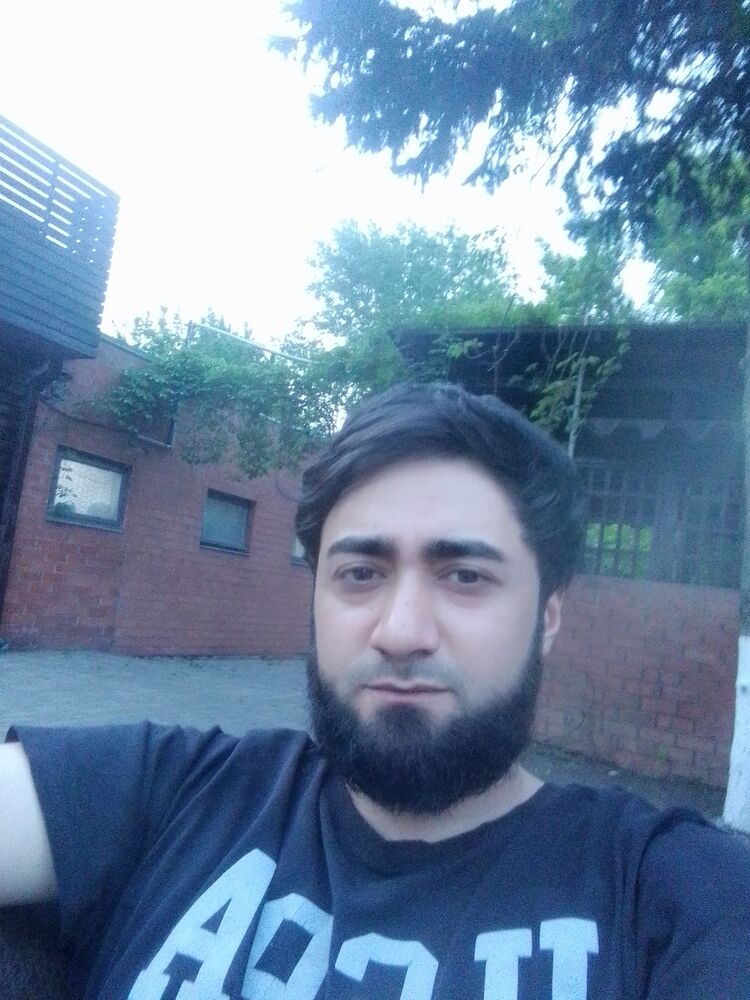  ,   Sultan, 28 ,   ,   , c 