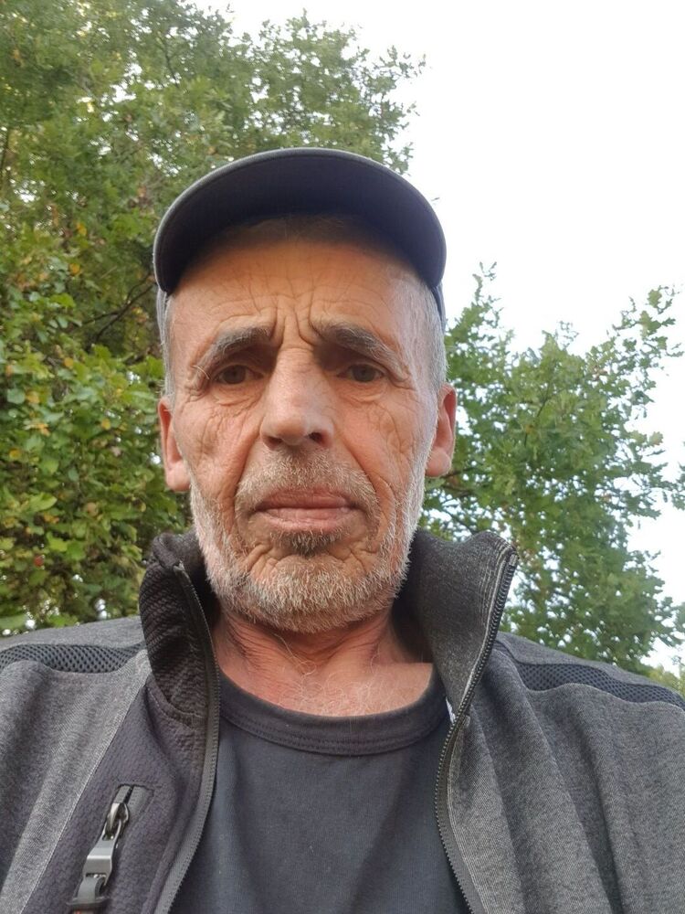  24189571  Vladi, 66 ,    