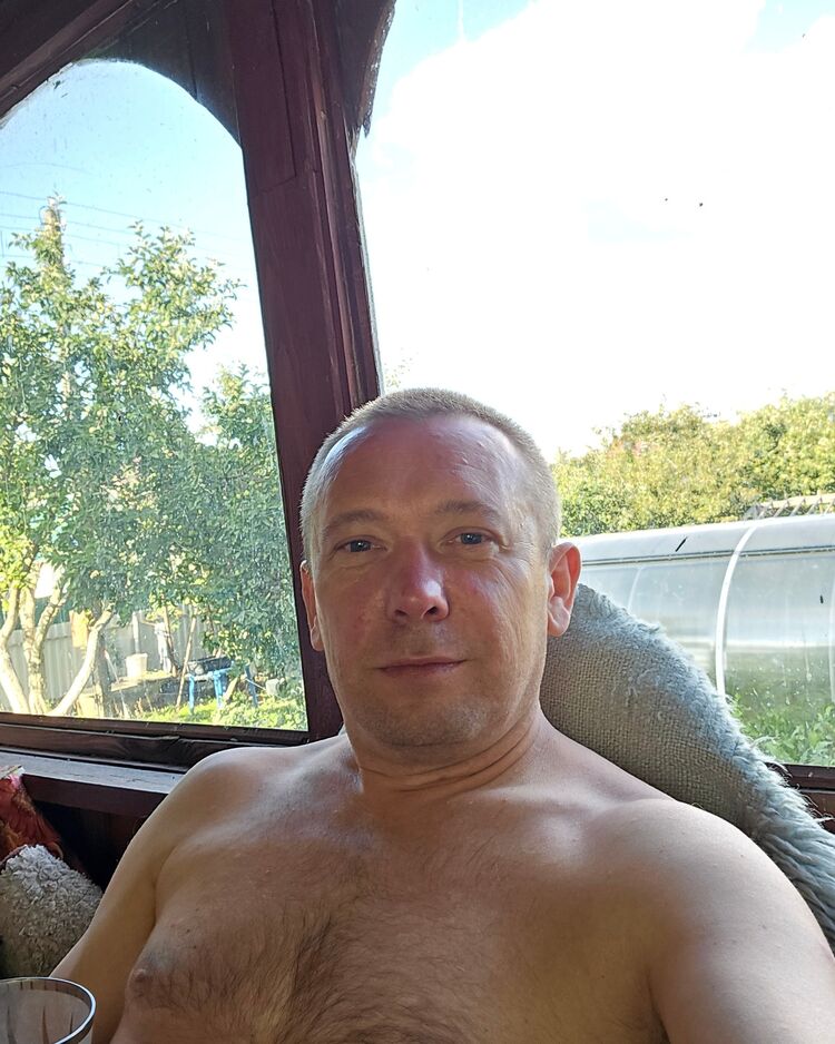  47202531  , 44 ,    