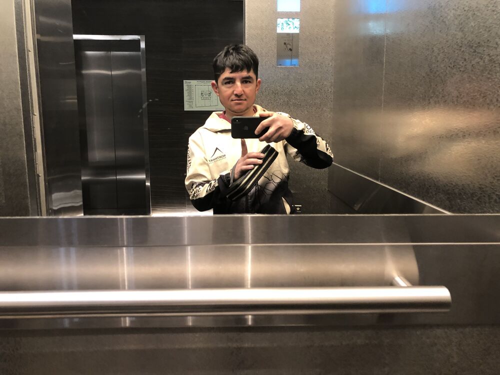 ,   Odiljon, 29 ,   ,   