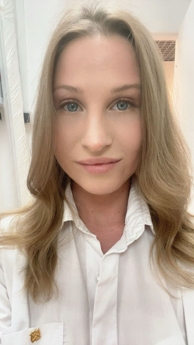 -,   , 30 ,     , c 