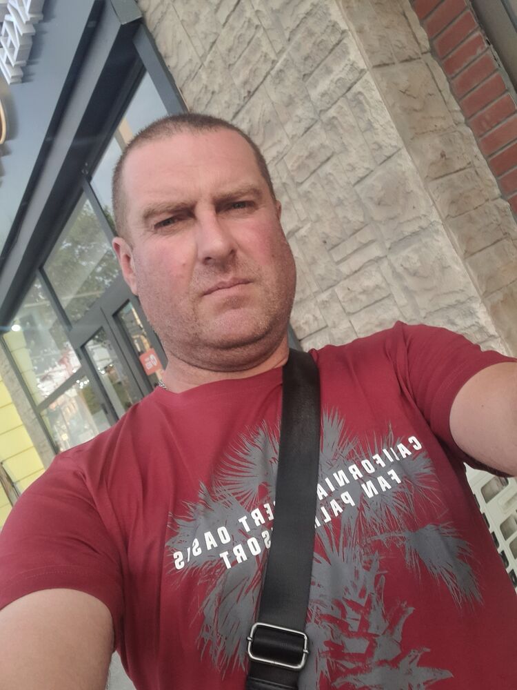  44047061  , 36 ,    