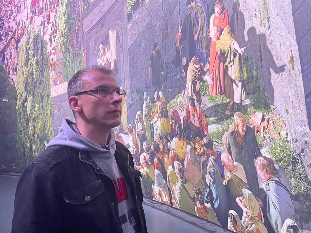  44212201  Hagen, 46 ,    Dresden