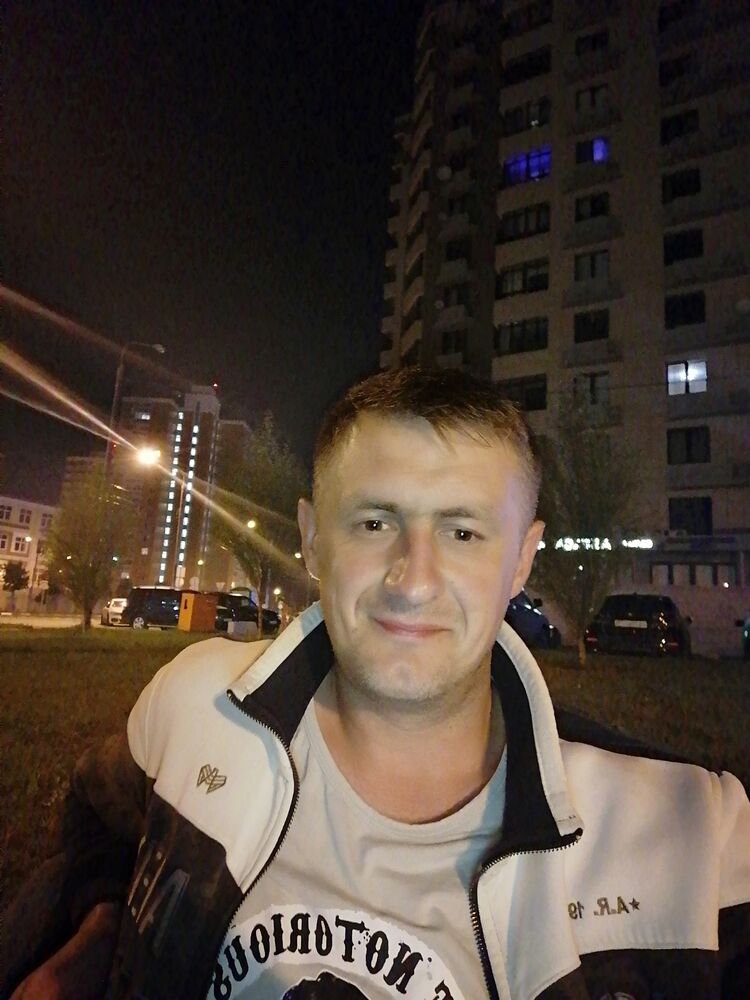  38842281  , 37 ,    