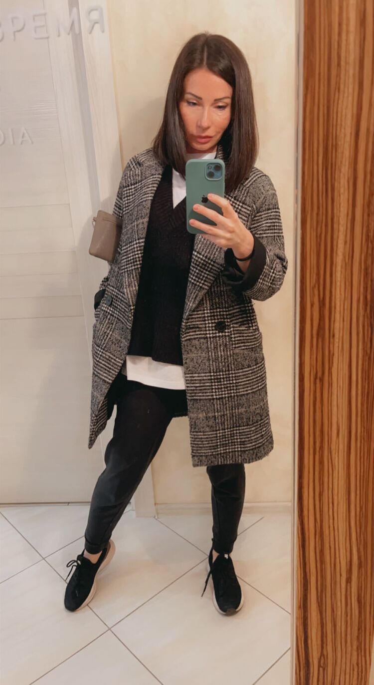 ���� 27999981 ������� �����, 43 ����, ���� ���������� � �����-����������