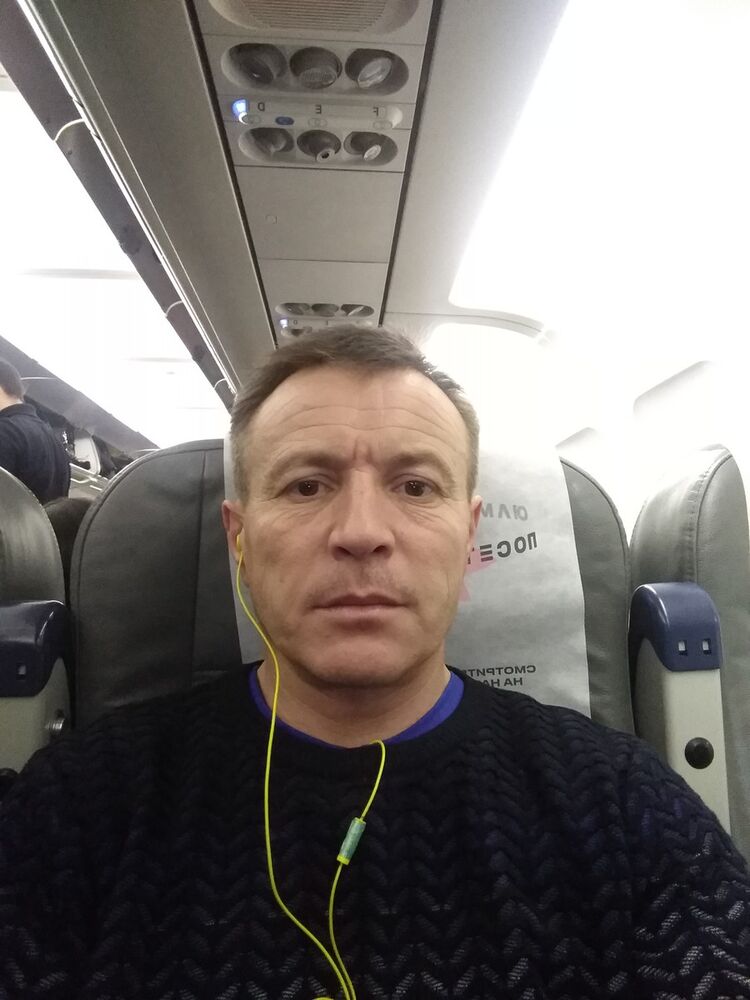  ,   Alex, 47 ,   ,   , c 