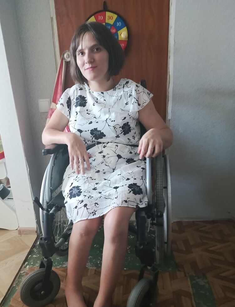  52907121  , 29 ,    