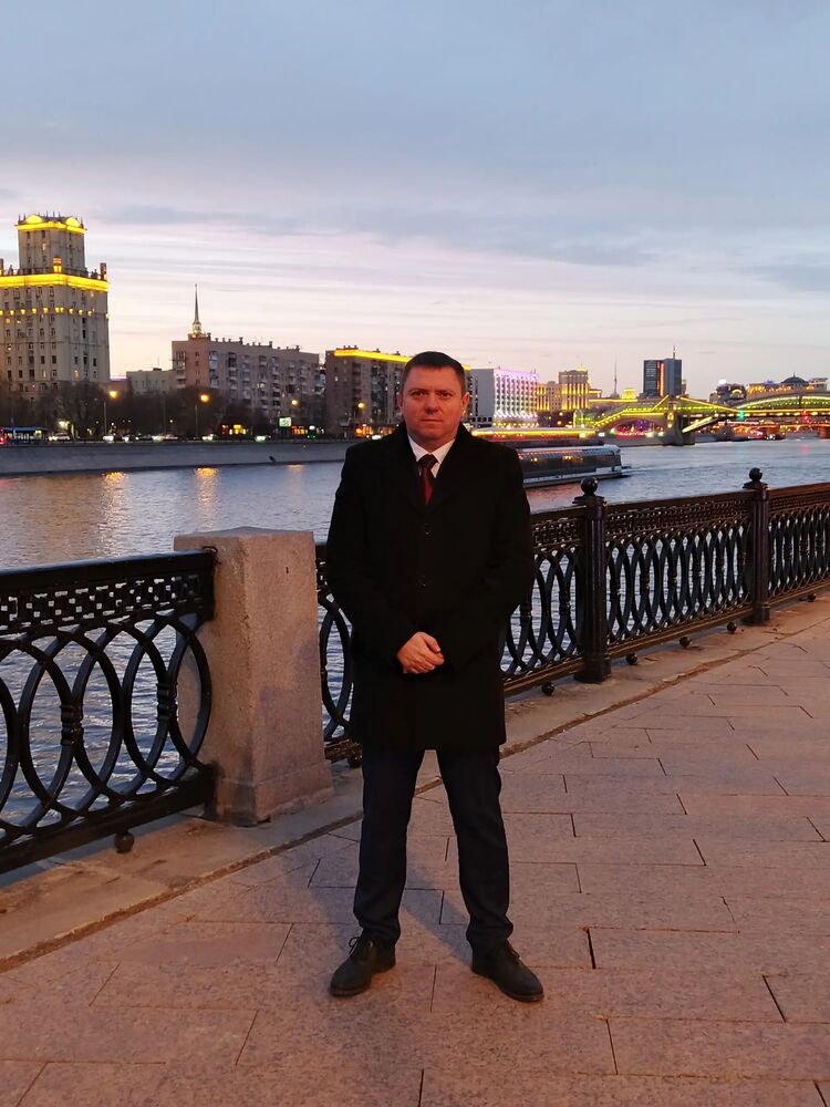  51420131  Evgeniy, 42 ,    