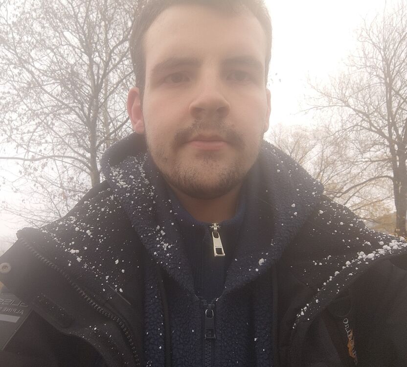  39163981  , 20 ,    