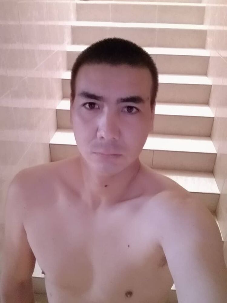 ���� 20128281 ������� Uri, 37 ���, ���� ���������� � �������