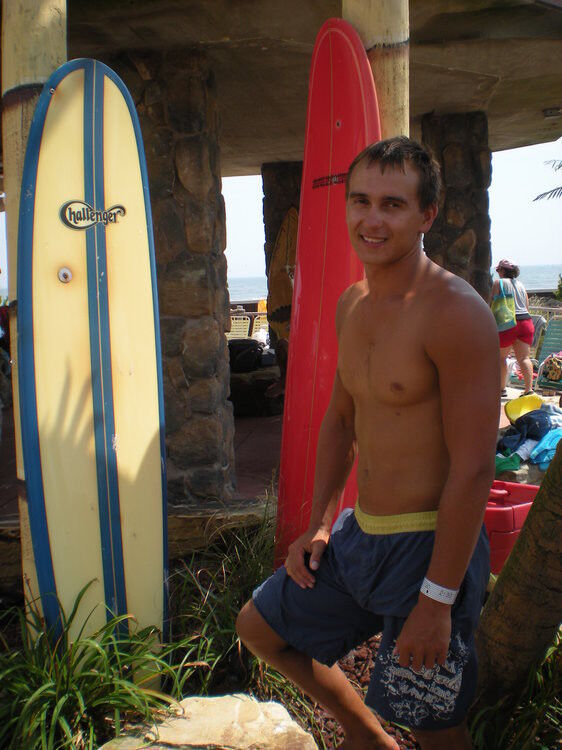  6388531  Danik, 37 ,    