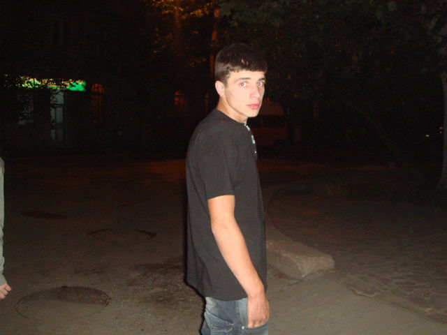  ,   Gio, 43 ,   