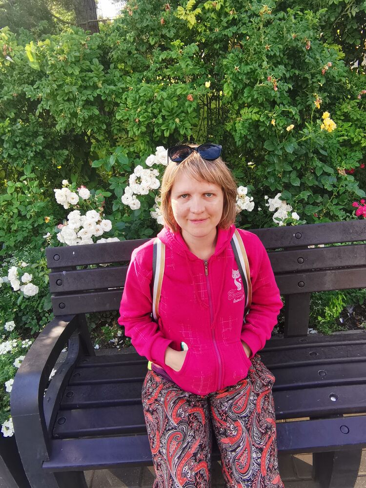  ,   Anastasia, 31 ,   c 