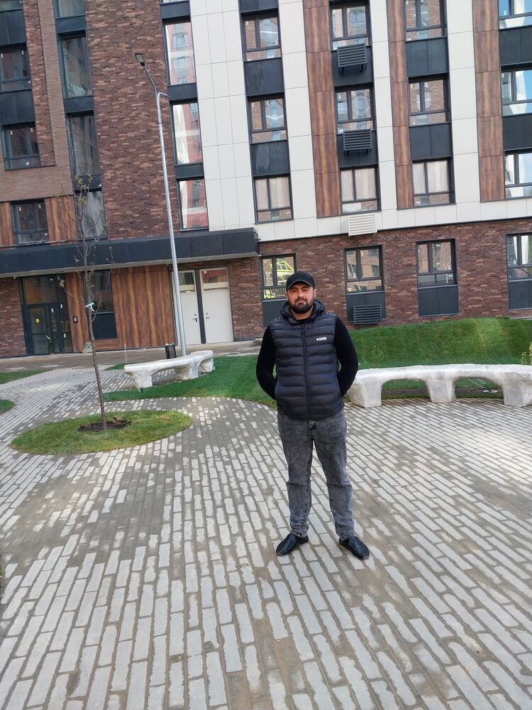  ,   Hovo, 34 ,   ,   