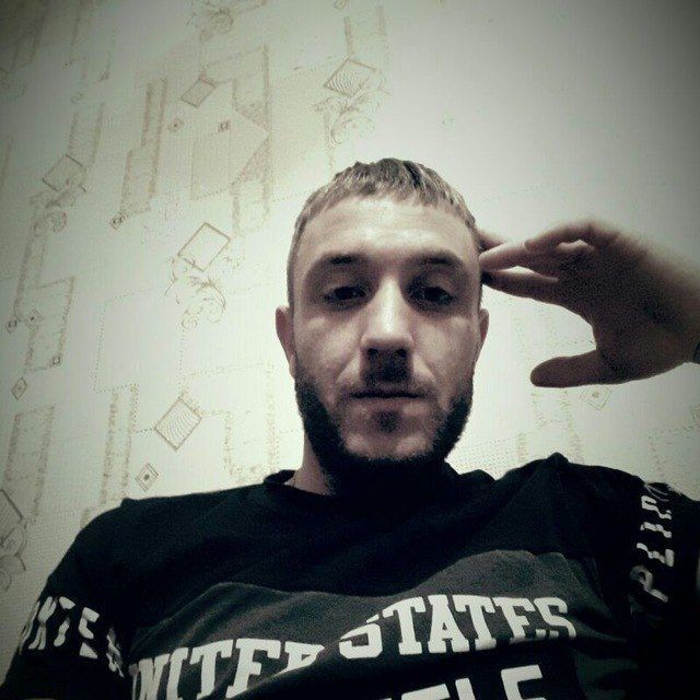  43939961  , 27 ,    