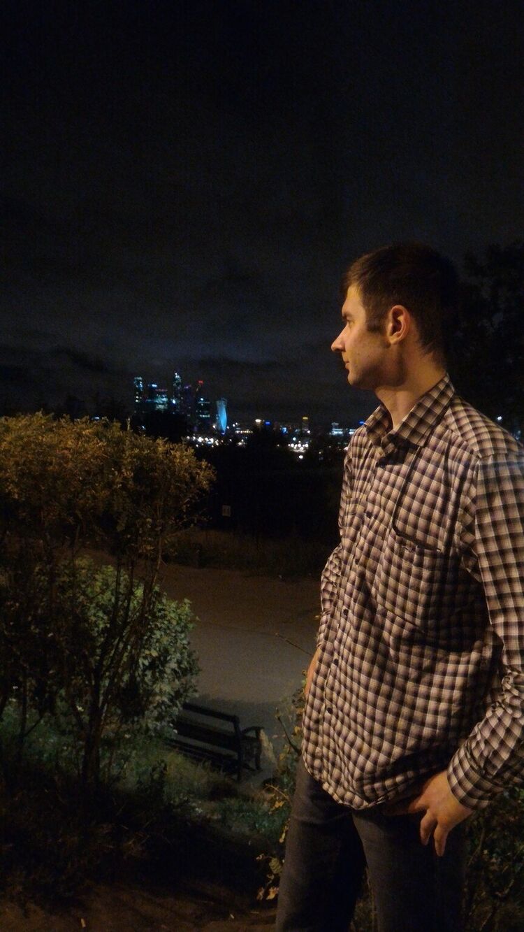  28800421  Vladimir, 33 ,    