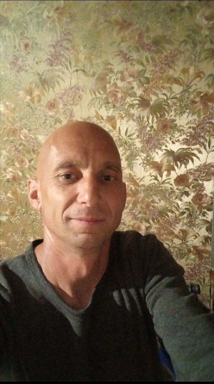  32061681  , 49 ,    