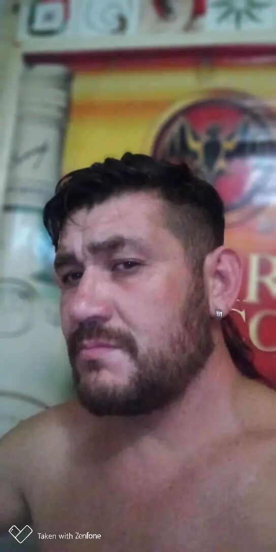  52896541  Damir, 47 ,    