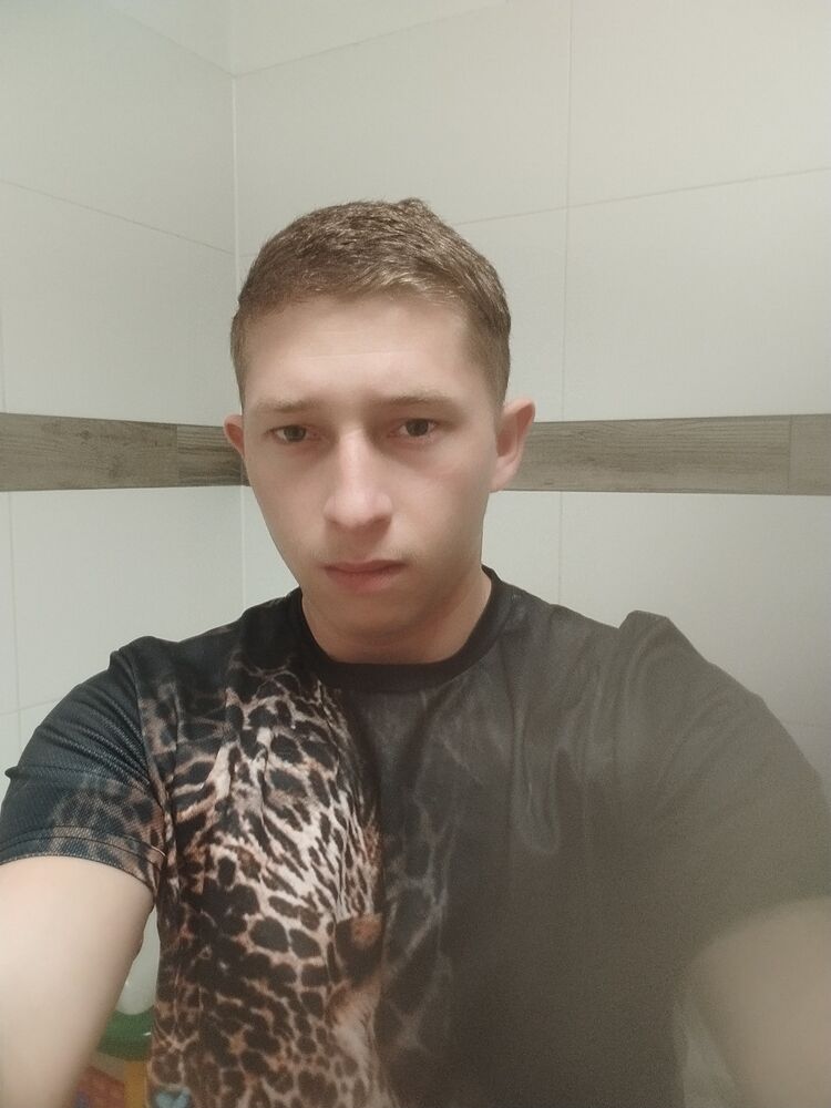  46841791  , 24 ,    Aach