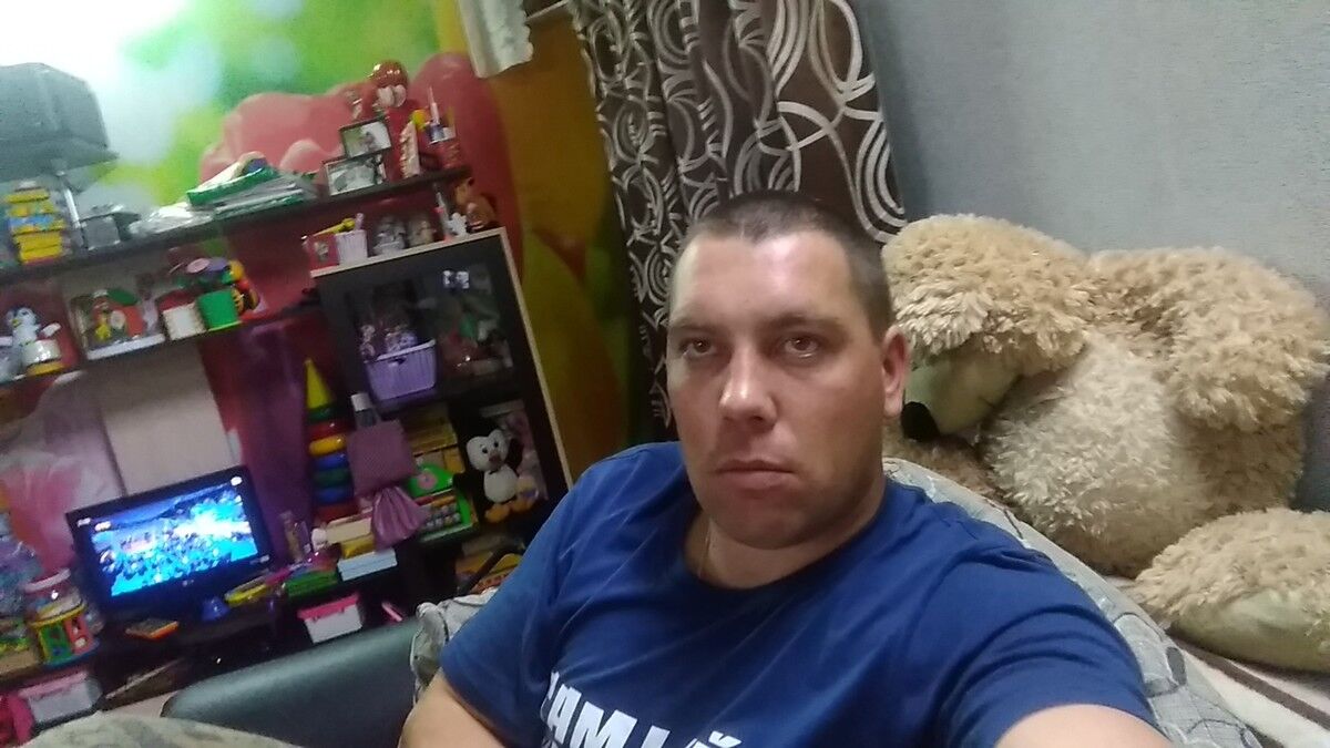  18304071  , 36 ,    