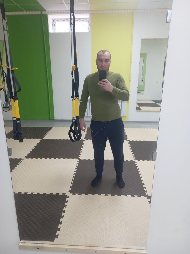  ,   Tim, 33 ,   ,   