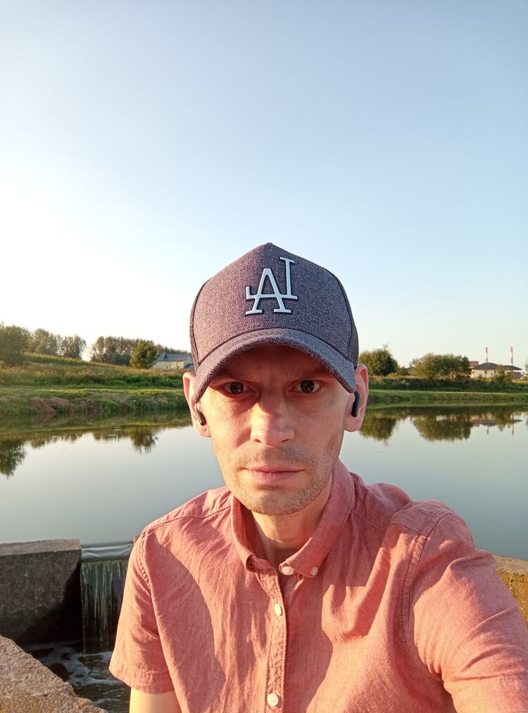  53244161  Vladimir, 40 ,    