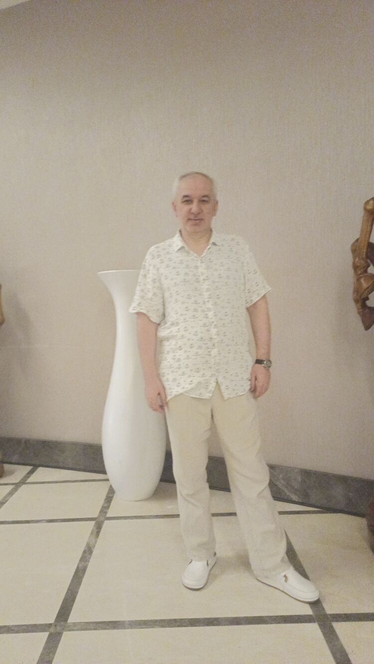  44569101  , 53 ,    