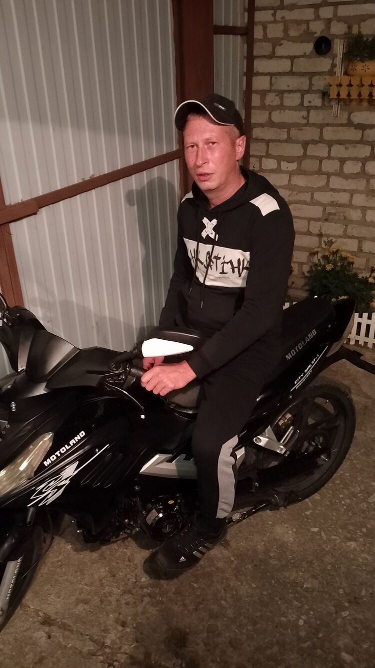  30803941  , 37 ,     