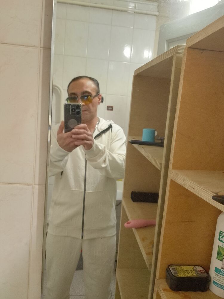  49930021  , 30 ,    
