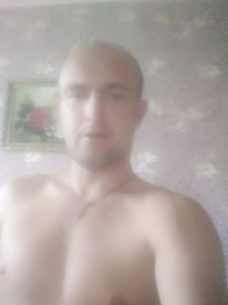  14108961  Denis, 36 ,    