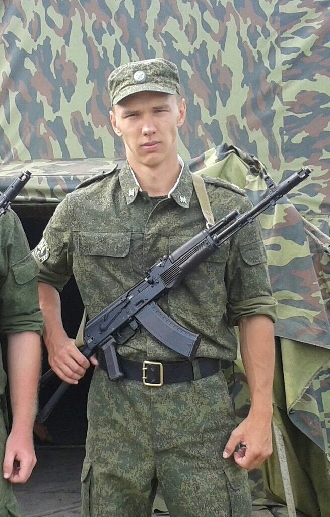  ,   Ruslan, 32 ,   ,   , c 