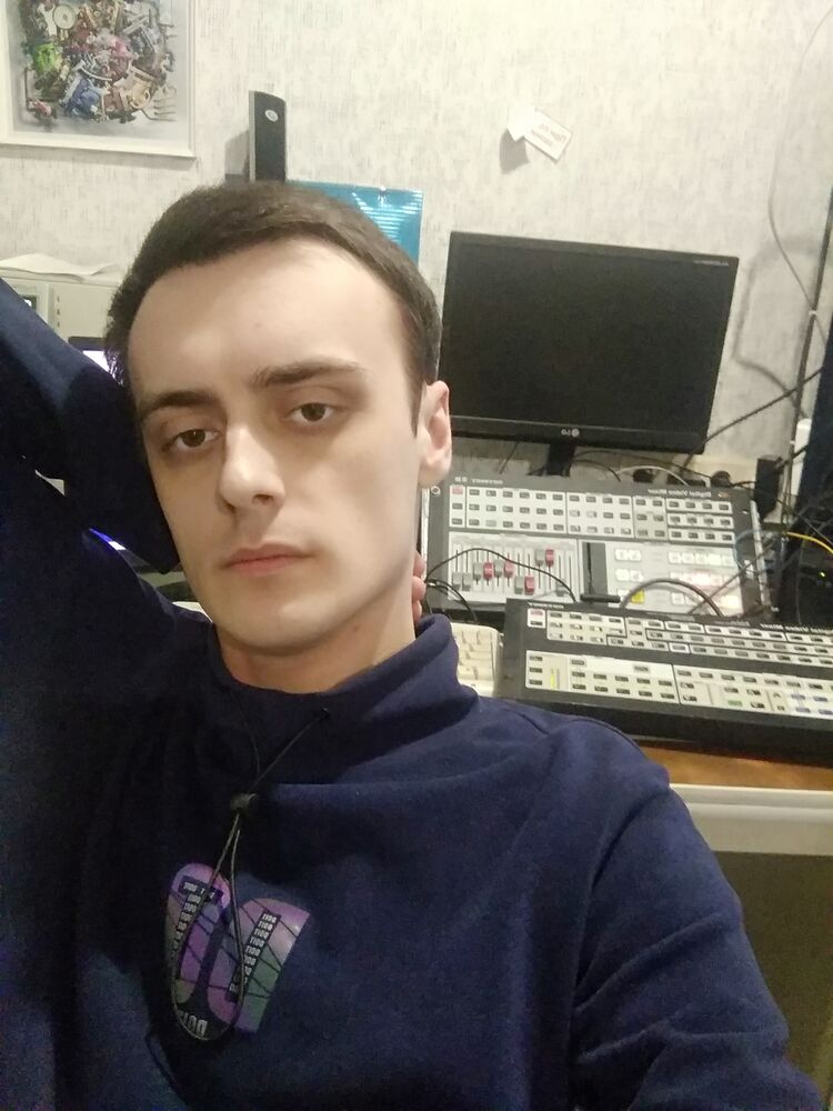  28012481  , 25 ,    
