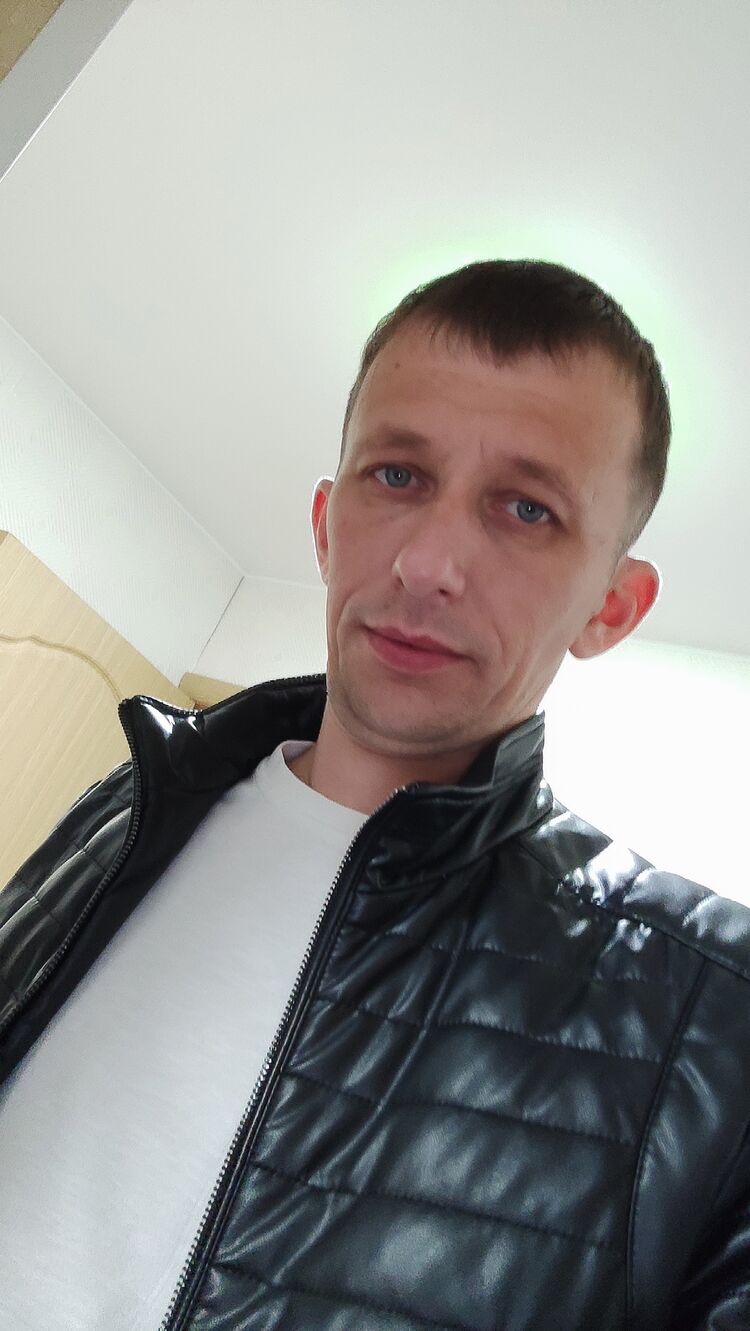  44139431  , 38 ,    