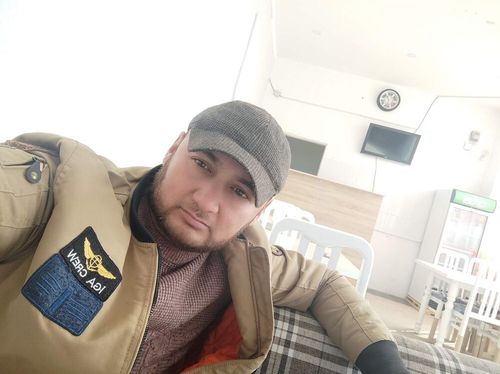  54492651  Xurshid, 37 ,    