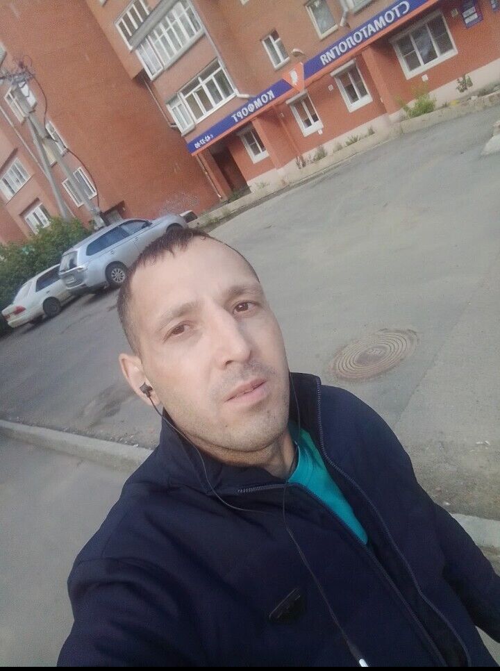  32791051  , 37 ,    