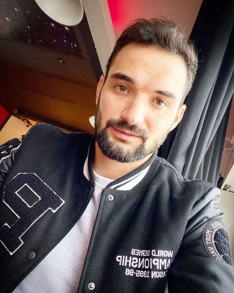  Bielany Wroclawskie,   Elchin, 34 ,     , c 