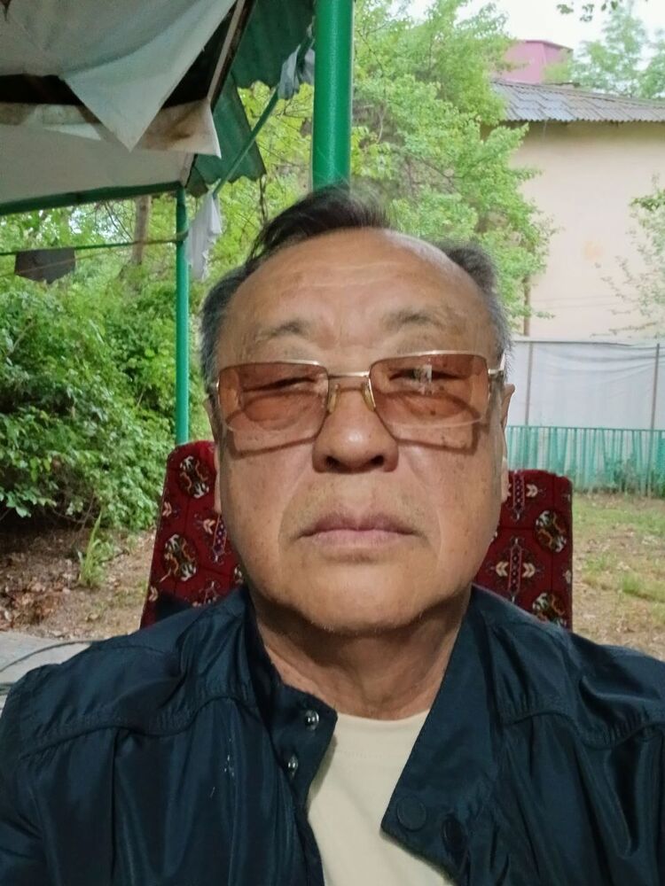  ,   Valeriy, 53 ,   ,   