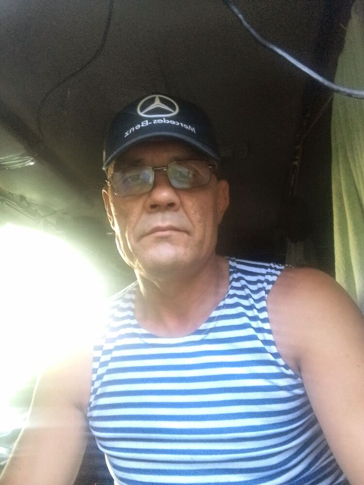  46543641  , 49 ,    