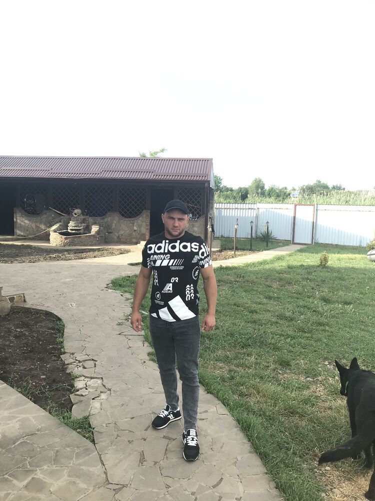  27228761  , 35 ,    