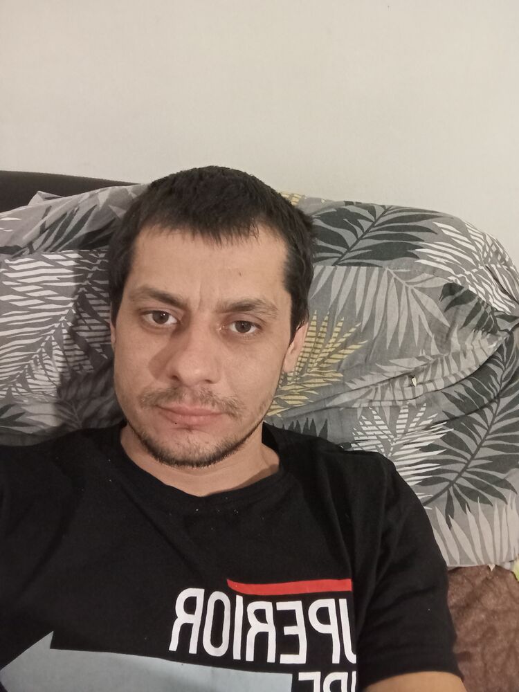  41954831  Ivan, 35 ,    