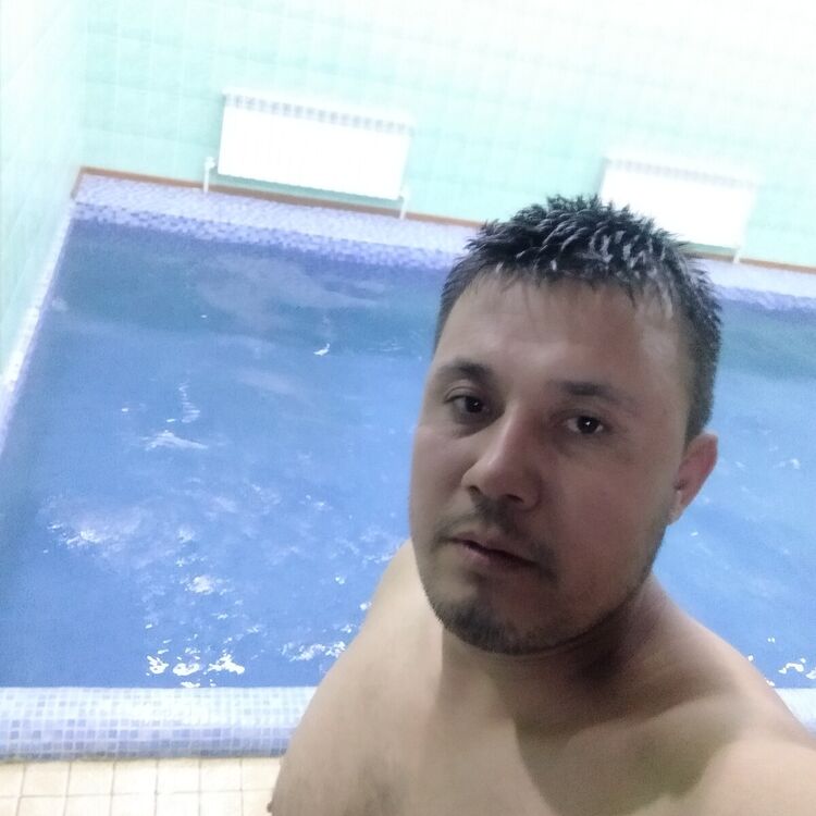  20953281  , 32 ,    