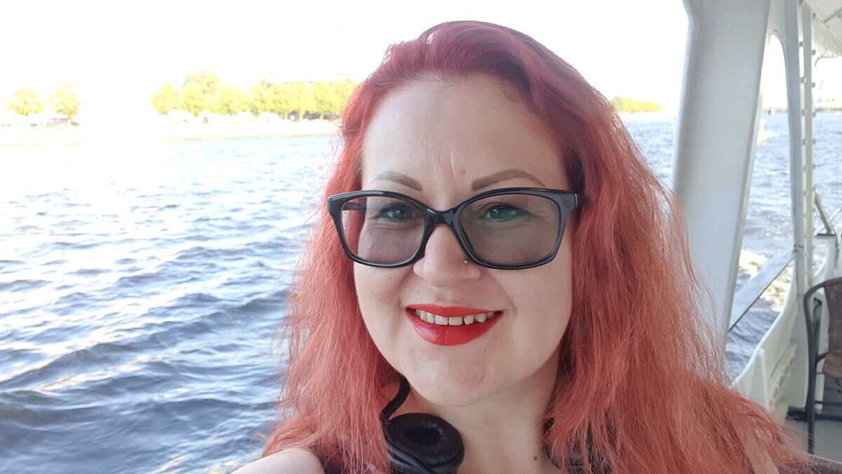  ,   Tasha, 42 ,   ,   , c 