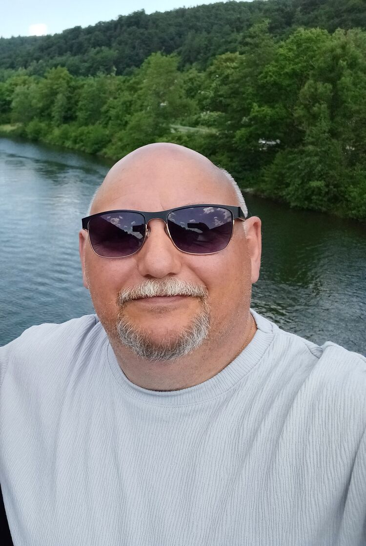  45133261  Andreas, 57 ,    Nuernberg