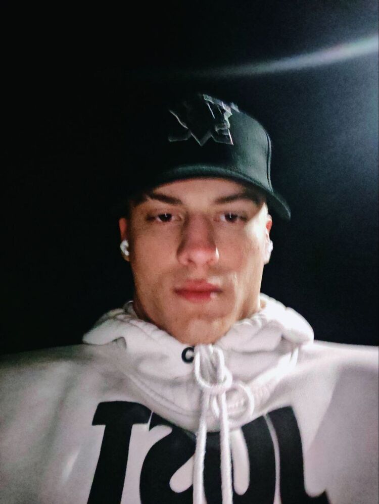 ���� 36830011 ����� ���������, 21 ���, ���� ���������� � ������